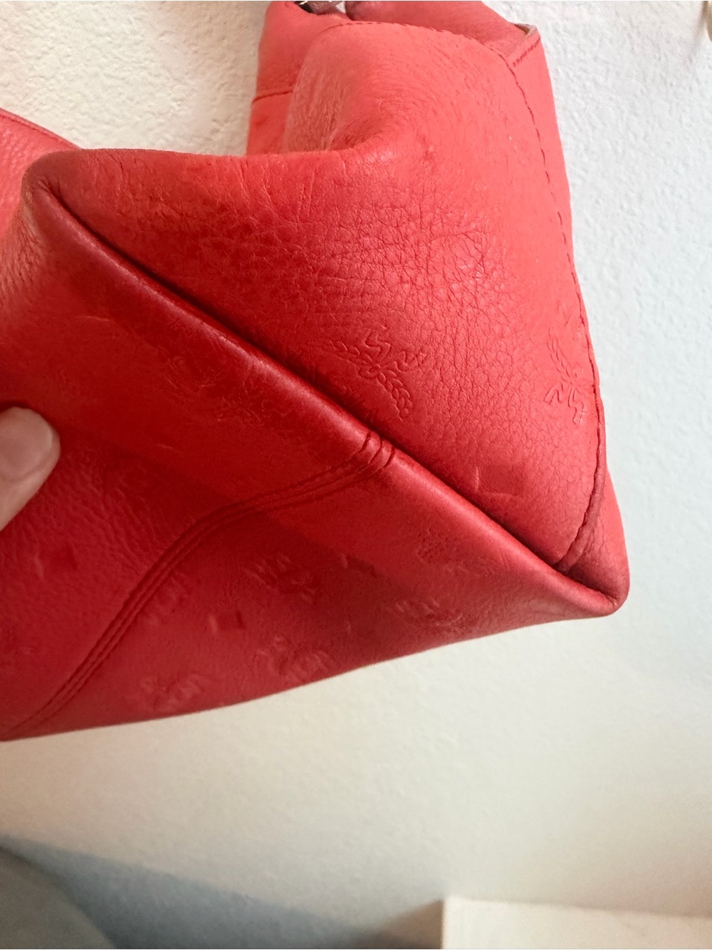 MCM Red Embossed Leather Shoulder Hobo - Picture 4 of 12